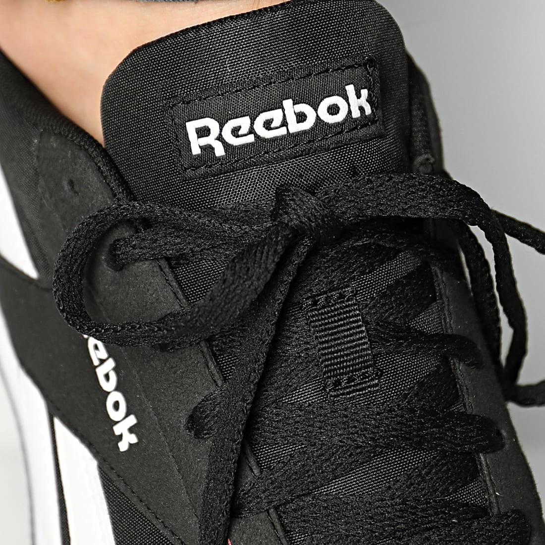 Le moins cher 😍 Baskets Royal Classic Jogger 3 EF7788 Black White de Reebok 🎉 – Image 3