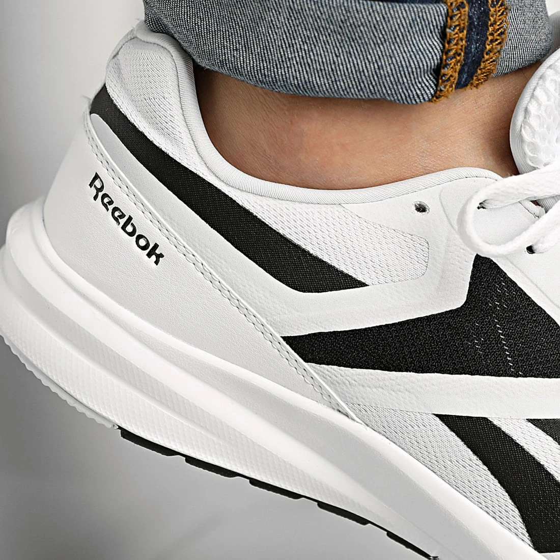 Coupon 😀 Baskets Runner 4 FY7658 White Black White de Reebok ✨ – Image 2