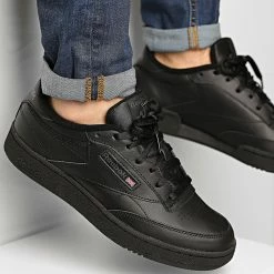Les meilleures critiques de 🌟 Baskets Club C 85 AR0454 Black Charcoal de Reebok 🧨