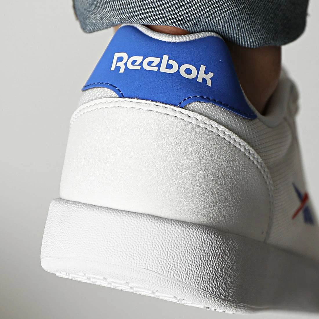 Bon marché 🎉 Baskets Vector Smash FX3033 Footwear White Court Blue Vector Red de Reebok ⌛ – Image 4