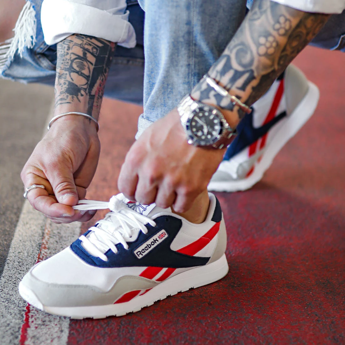 Offres 🔥 Baskets Classic Nylon GW8357 White Vector Navy Prince Red de Reebok 💯 – Image 8