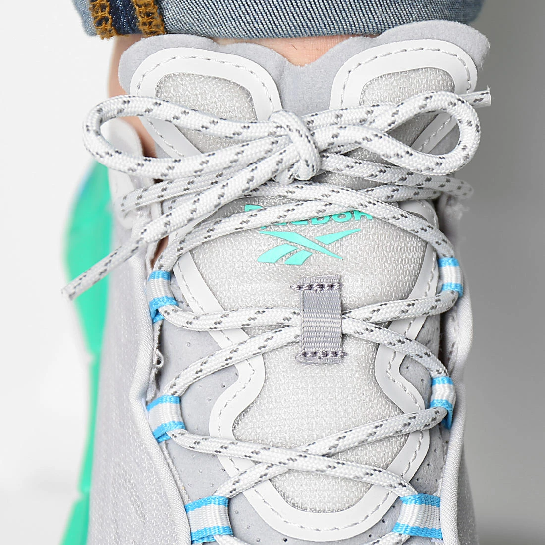 Tout neuf 🔔 Baskets Zig Kinetica II H00024 Pure Grey 2 Pure GRey 4 Future Teal de Reebok 🎁 – Image 3