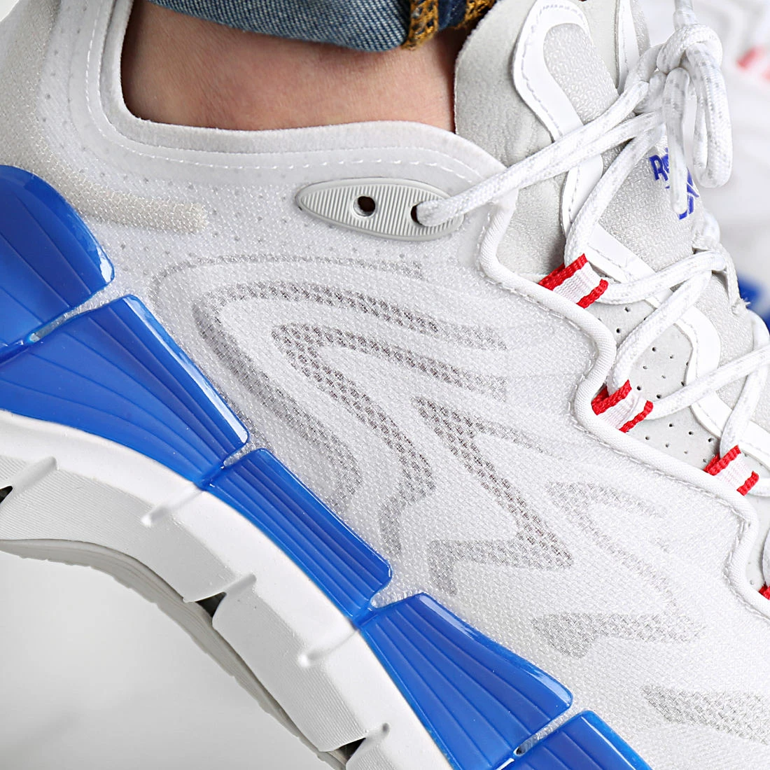 Les meilleures critiques de 🥰 Baskets Zig Kinetica II H02745 Cloud White Pure Grey Bright Cobalt de Reebok 👏 – Image 2