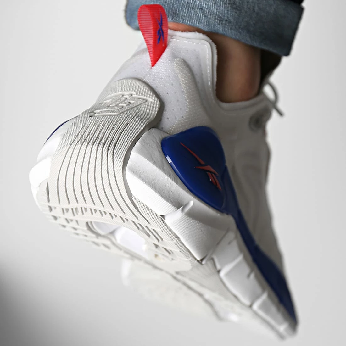 Les meilleures critiques de 🥰 Baskets Zig Kinetica II H02745 Cloud White Pure Grey Bright Cobalt de Reebok 👏 – Image 4