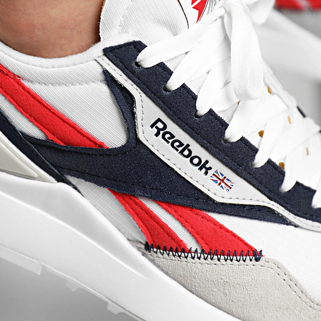 Nouveau 😀 Baskets Classic Leather Legacy AZ GX1226 Footwear White Pri Red de Reebok ⌛ – Image 2