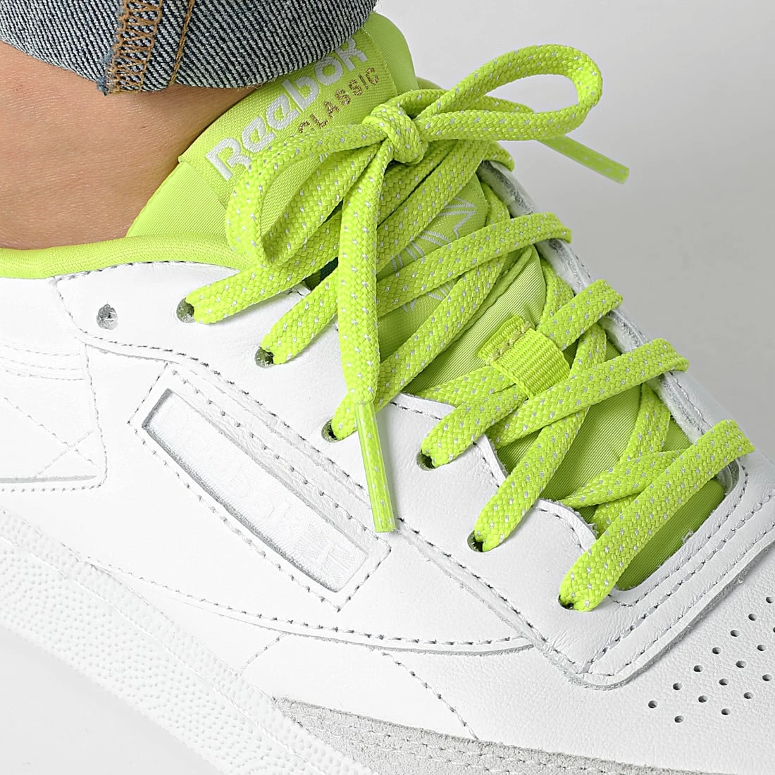 Top 10 😀 Baskets Femme Club C 85 GW5439 Cloud White Acid Yellow de Reebok 💯 – Image 2
