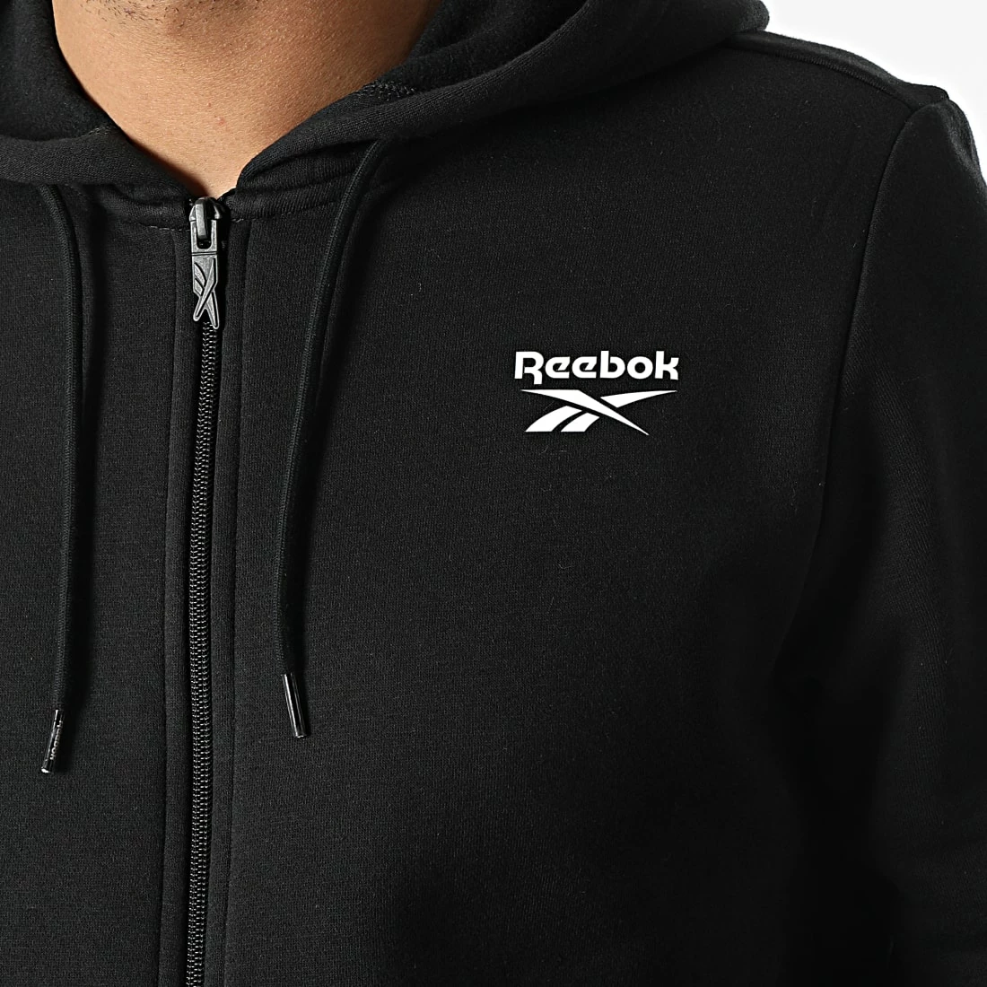 Tout neuf ⭐ Sweat Zippé Capuche Reebok Identity Left Chest Logo HG4450 Noir 🛒 – Image 2