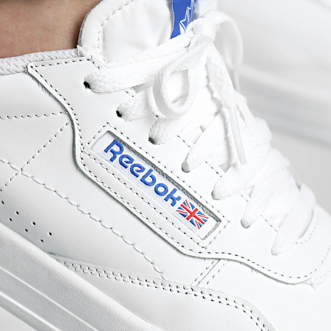 Vente flash 😀 Baskets Court Peak GW7557 Footwear White Court Blue de Reebok 🔔 – Image 2