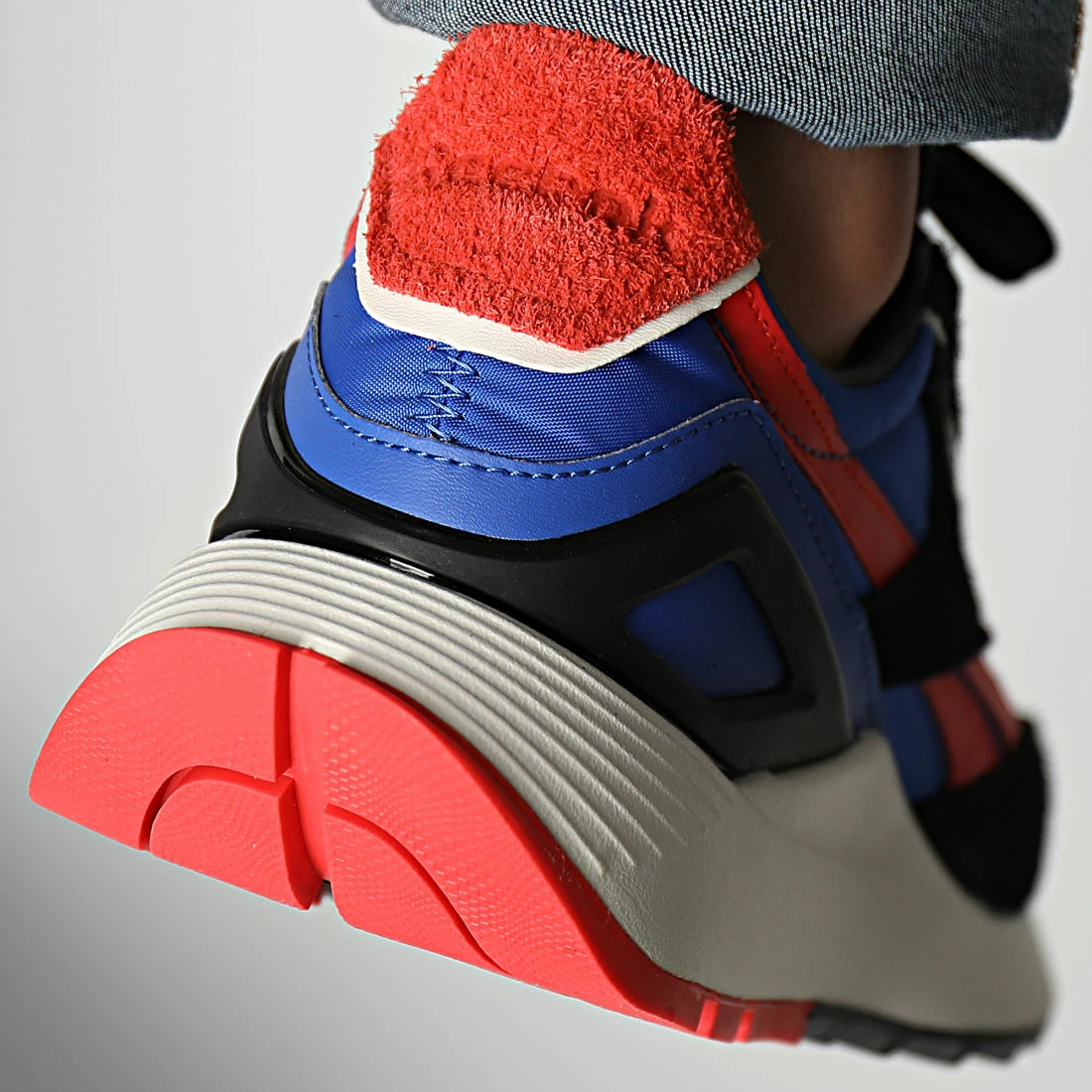 Offres 🎁 Baskets Classic Leather Legacy AZ GY0419 Court Blue Dynamic Red Core Black de Reebok 👍 – Image 4