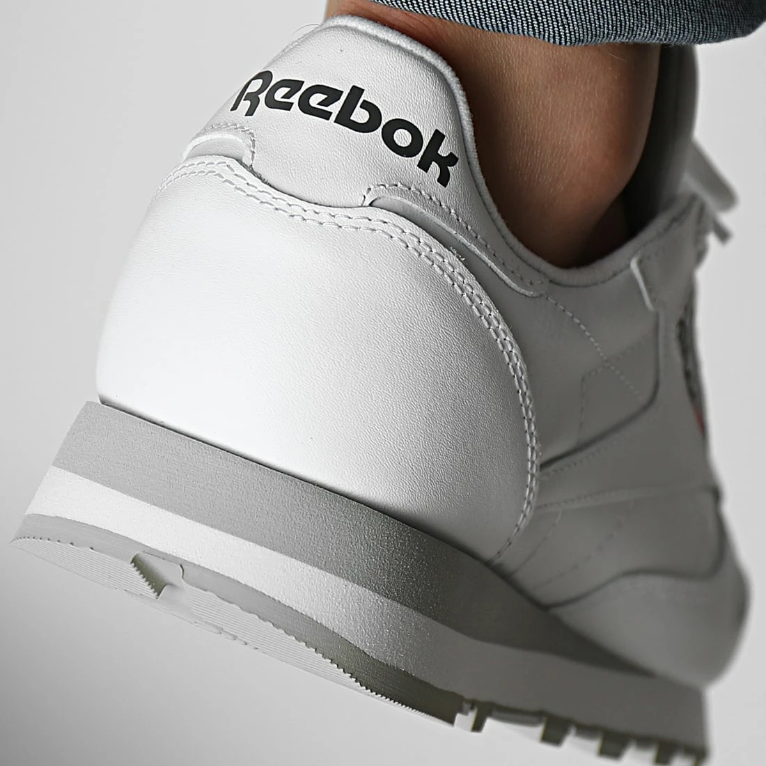 Meilleur prix 🥰 Baskets Classic Leather GY3558 Footwear White Pure Grey 3 de Reebok 👏 – Image 4