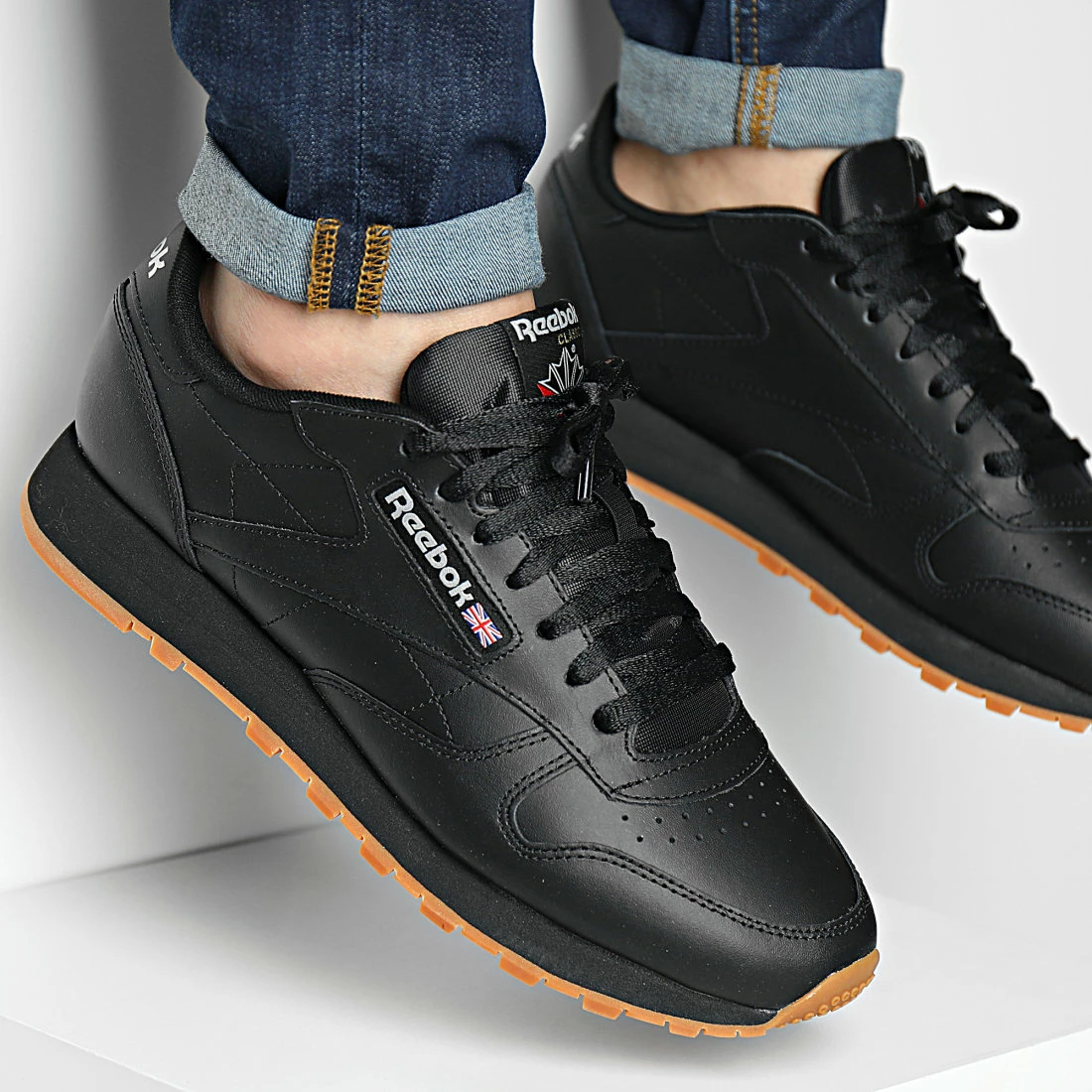 Meilleure affaire 🔥 Baskets Classic Leather GY0954 Core Black Pure Grey 5 Reebok Gum 3 🎁