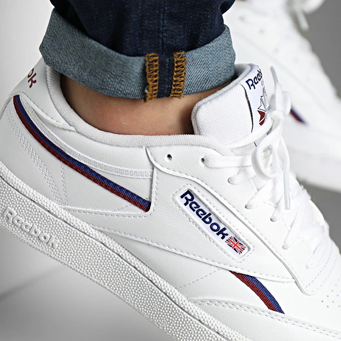 Acheter ✨ Baskets Club C 85 Vegan GY7152 Footwear White Classic Cobalt Classic Burgundy de Reebok 🤩 – Image 2