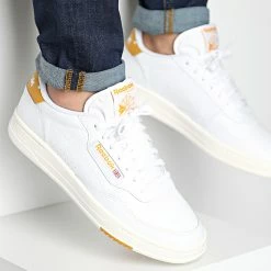 Meilleure affaire 🎁 Baskets Court Peak GY7201 Footwear White Chalk Bright Ocre de Reebok 🧨