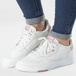 Nouveau 👍 Baskets Femme Court Peak GZ4401 Chalk Pantone de Reebok ❤️