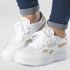 Vente flash 🌟 Baskets Femme Club C Double Revenge GY1382 Footwear White Sahara de Reebok 😉