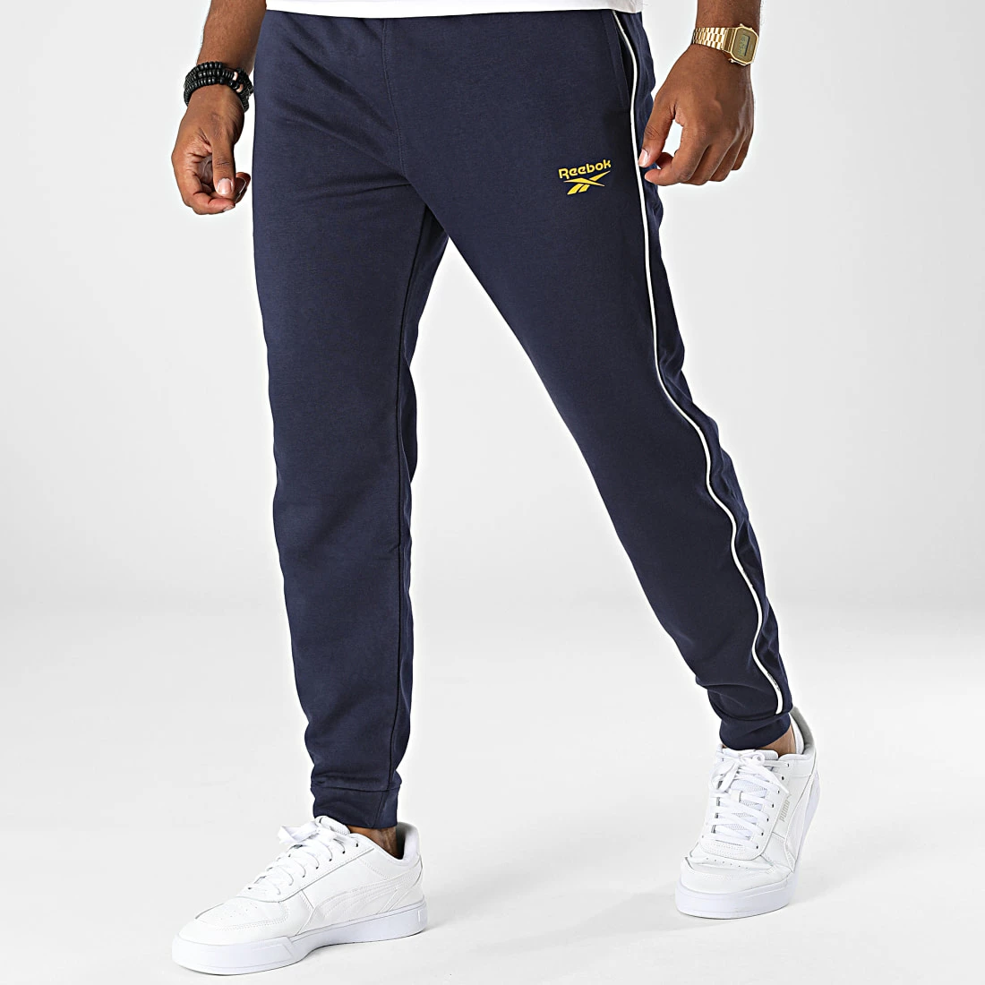 Sortie 😉 Pantalon Jogging HI0692 Bleu Marine de Reebok 👏