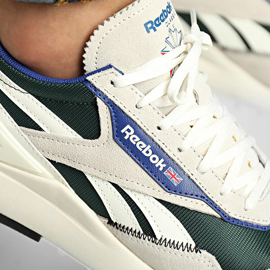 Sortie ❤️ Baskets Classic Leather Legacy AZ GX9347 Chalk Forest Green Classic Cobalt de Reebok ⌛ – Image 2