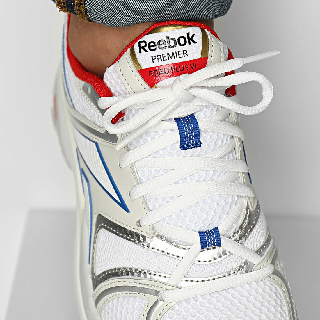Meilleure affaire 😉 Baskets Premier Road Plus VI HP2469 Footwear White Pure Grey Vector Red de Reebok 👏 – Image 3