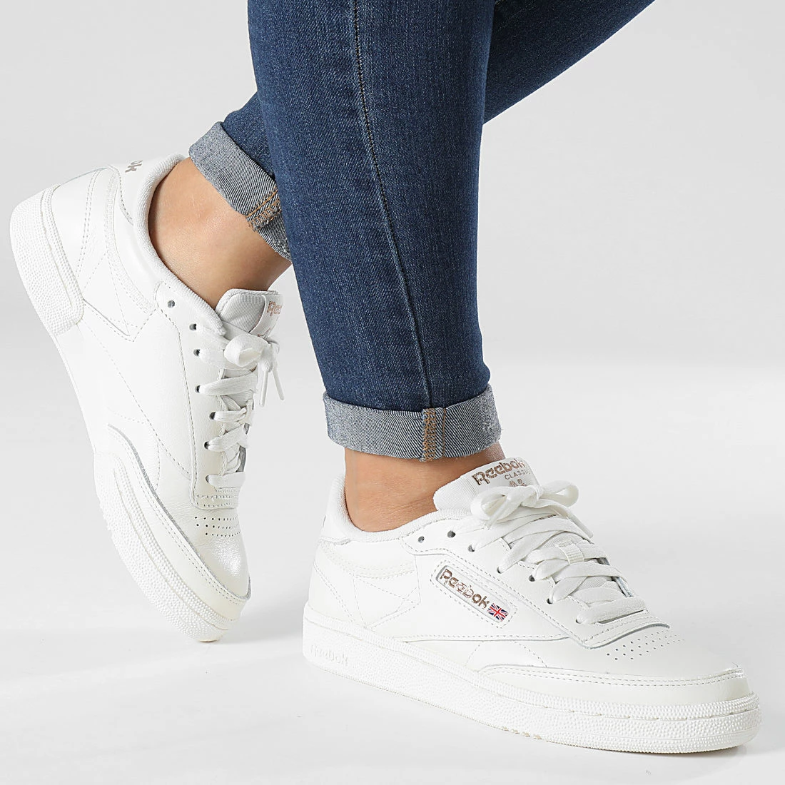 Nouveau 👏 Baskets Femme Club C 85 HQ0948 Chalk Chalk Rose Gold de Reebok 😍 – Image 3