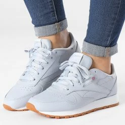 Vente flash 😀 Baskets Classic Leather GY6812 Cold Grey 2 Cloud White de Reebok ❤️