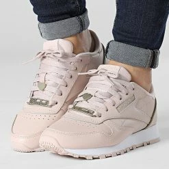 Le moins cher 🔥 Baskets Femme Classic Leather GZ1658 Soft Ecru Footwear White Gold Metallic de Reebok 👍