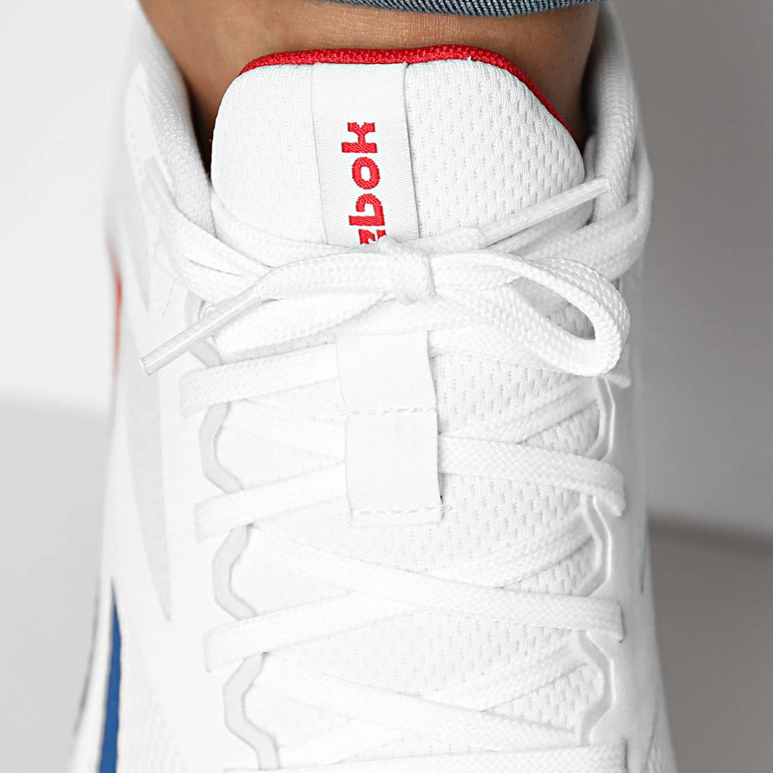 Bon marché ⭐ Baskets NFX Trainer GY9772 Footwear White Classic Grey Vector Blue de Reebok 🔥 – Image 3