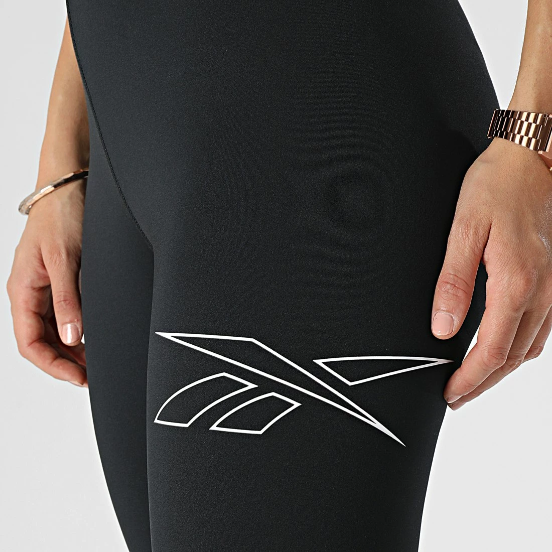 Offres 😀 Legging Femme Running Vector HI6933 Noir de Reebok ✔️ – Image 2