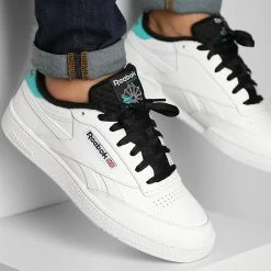 Remise 💯 Baskets Club C Revenge GW3761 Footwear White Core Black Classic Teal de Reebok 🌟